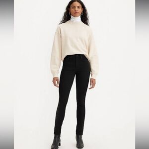 Levi’s Super Skinny Jeans size 29